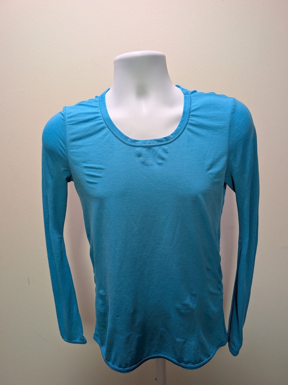Classic Activewear Long Sleeve Top - Turquoise Blue